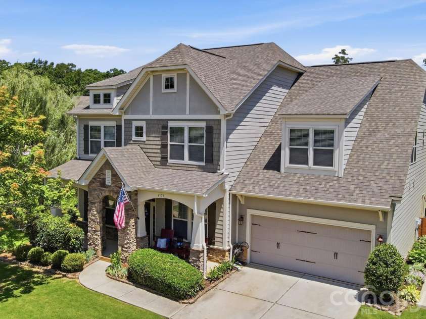 2105 Kinder Oak Drive, Indian Trail, NC 28079.  MLS# CAR4392329, YatesRealty ID 33667. 