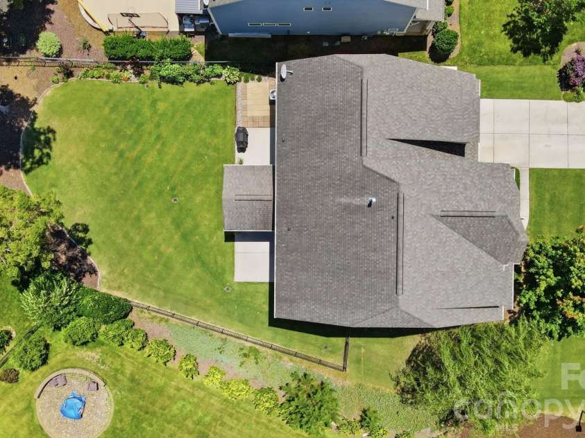 2105 Kinder Oak Drive, Indian Trail, NC 28079.  MLS# CAR4392329, YatesRealty ID 33667. 