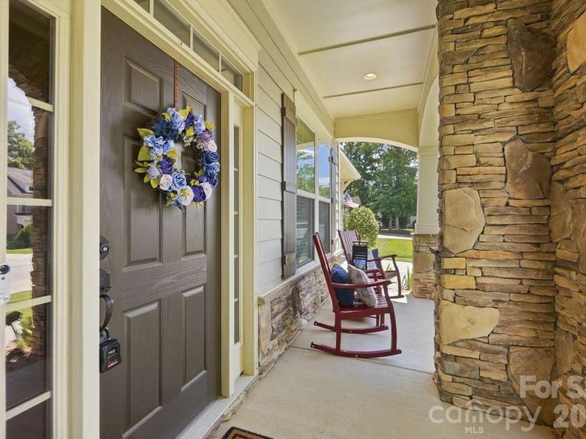 2105 Kinder Oak Drive, Indian Trail, NC 28079.  MLS# CAR4392329, YatesRealty ID 33667. 