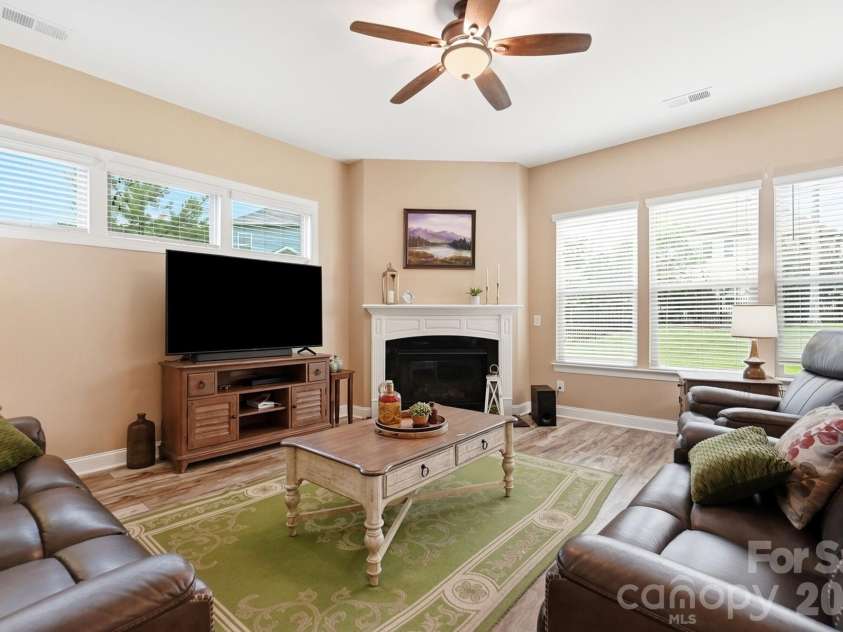 2105 Kinder Oak Drive, Indian Trail, NC 28079.  MLS# CAR4392329, YatesRealty ID 33667. 