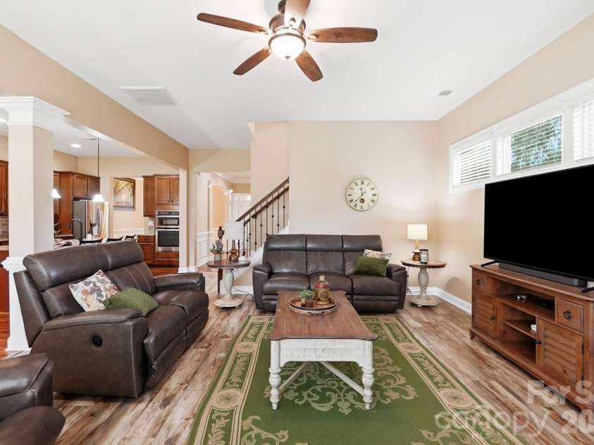 2105 Kinder Oak Drive, Indian Trail, NC 28079.  MLS# CAR4392329, YatesRealty ID 33667. 