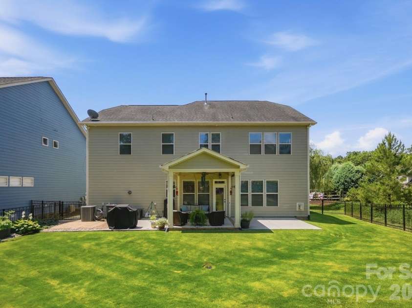 2105 Kinder Oak Drive, Indian Trail, NC 28079.  MLS# CAR4392329, YatesRealty ID 33667. 