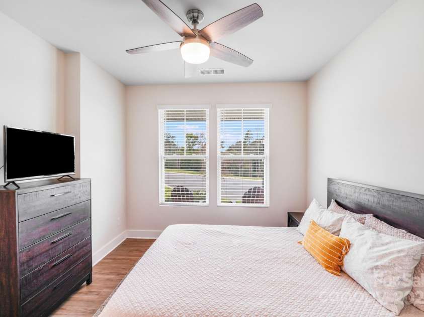 2013 White Cypress Court, Charlotte, NC 28216.  MLS# CAR4292394, YatesRealty ID 33669. 