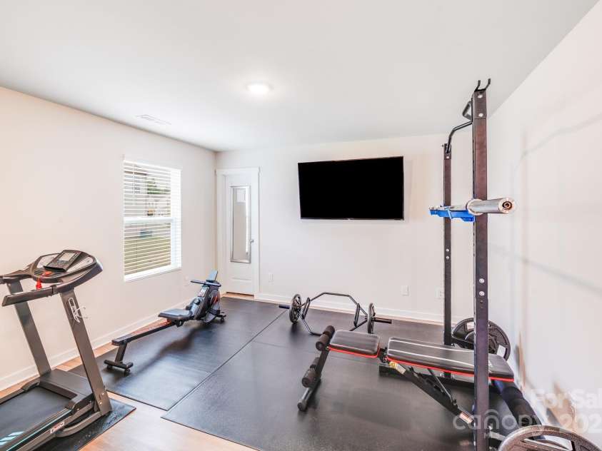 2013 White Cypress Court, Charlotte, NC 28216.  MLS# CAR4292394, YatesRealty ID 33669. 