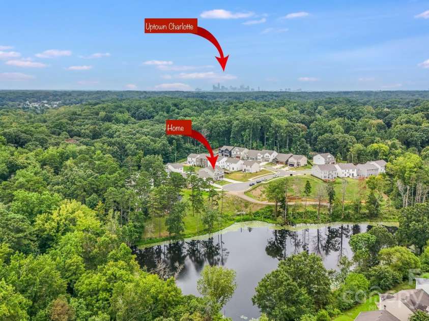 2013 White Cypress Court, Charlotte, NC 28216.  MLS# CAR4292394, YatesRealty ID 33669. 