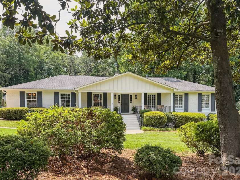1301 Barden Road, Charlotte, NC 28226.  MLS# CAR4397756, YatesRealty ID 33671. 