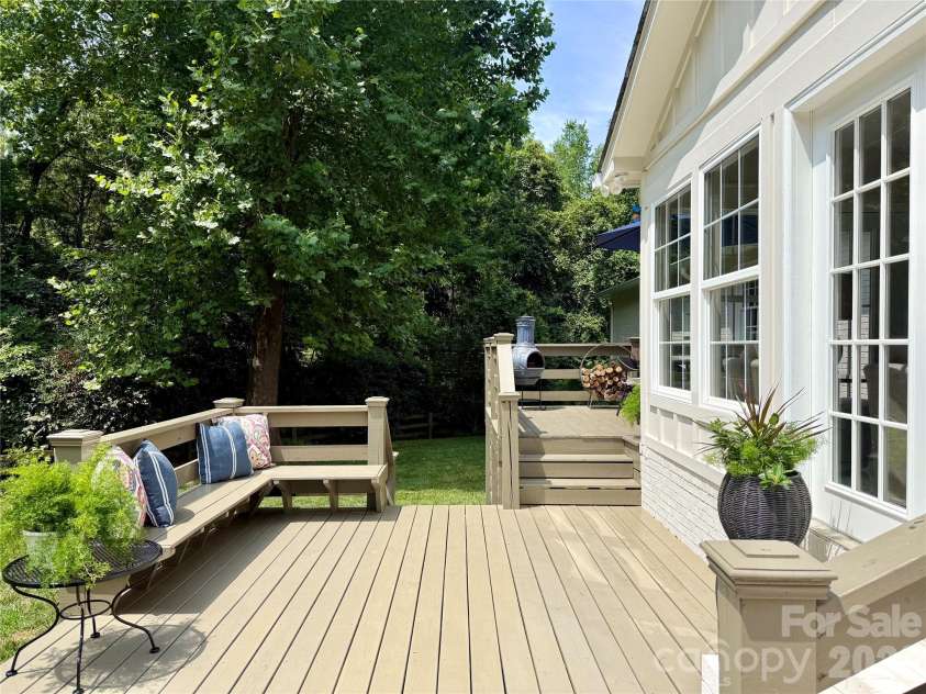1301 Barden Road, Charlotte, NC 28226.  MLS# CAR4397756, YatesRealty ID 33671. Deck