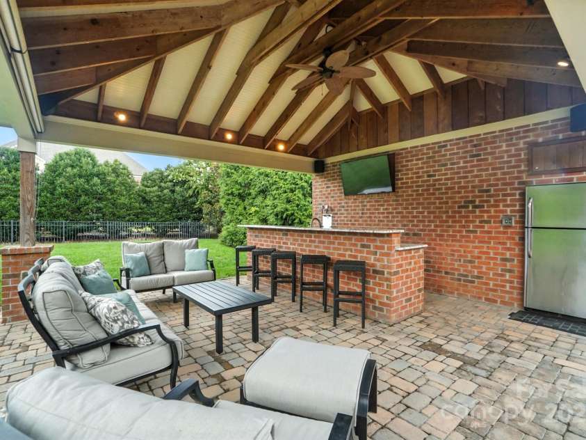 9927 Woodland Watch Court, Charlotte, NC 28277.  MLS# CAR4292983, YatesRealty ID 33671. 