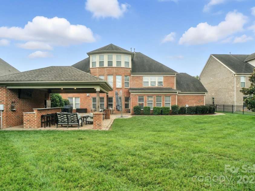 9927 Woodland Watch Court, Charlotte, NC 28277.  MLS# CAR4292983, YatesRealty ID 33671. 