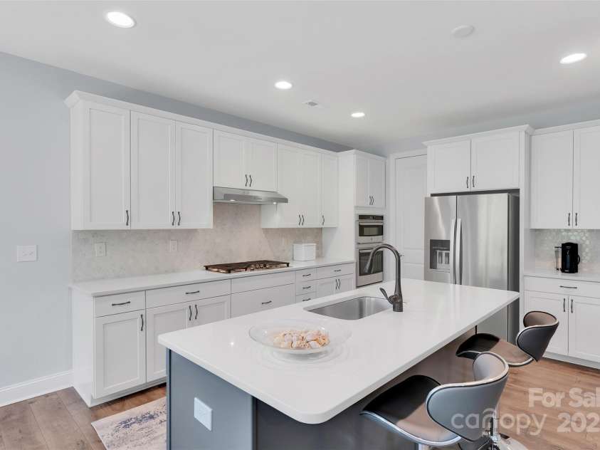 8095 Woodline Lane, Denver, NC 28037.  MLS# CAR4293110, YatesRealty ID 33672. 