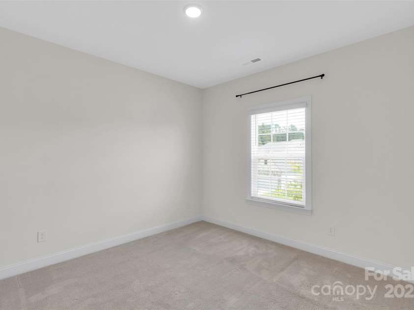 8095 Woodline Lane, Denver, NC 28037.  MLS# CAR4293110, YatesRealty ID 33672. 