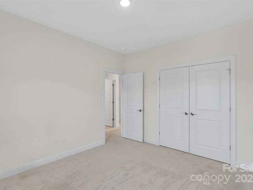 8095 Woodline Lane, Denver, NC 28037.  MLS# CAR4293110, YatesRealty ID 33672. 