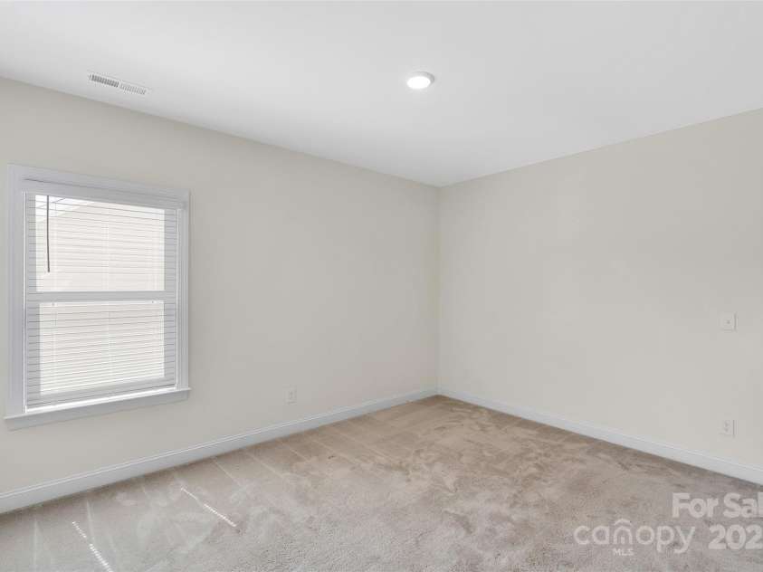 8095 Woodline Lane, Denver, NC 28037.  MLS# CAR4293110, YatesRealty ID 33672. 