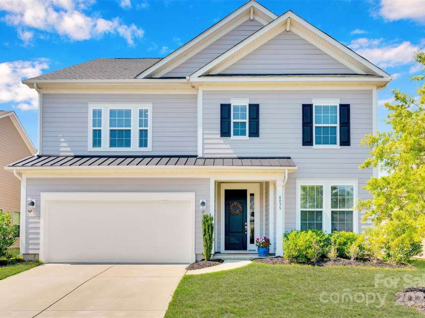 8095 Woodline Lane, Denver, NC 28037.  MLS# CAR4293110, YatesRealty ID 33672. 