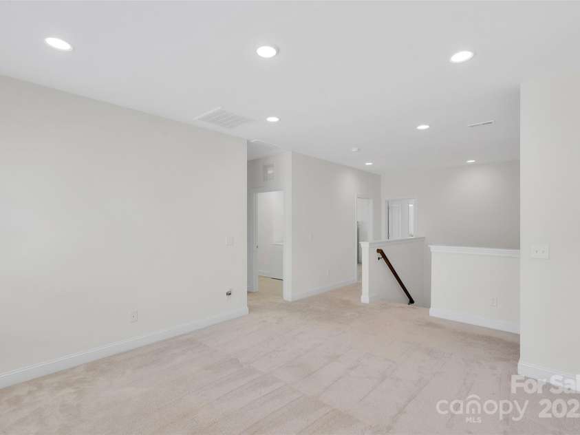 8095 Woodline Lane, Denver, NC 28037.  MLS# CAR4293110, YatesRealty ID 33672. Loft from the corner looking 