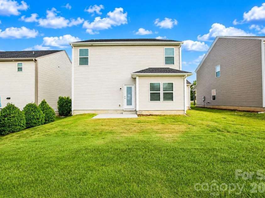 181 Sutters Mill Drive, Troutman, NC 28166.  MLS# CAR4397175, YatesRealty ID 33673. 