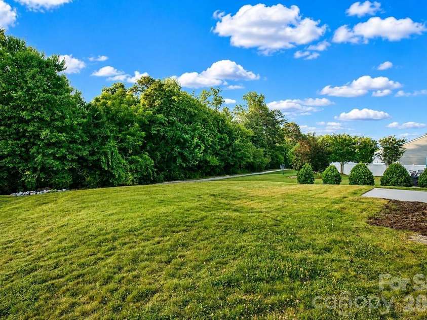 181 Sutters Mill Drive, Troutman, NC 28166.  MLS# CAR4397175, YatesRealty ID 33673. 
