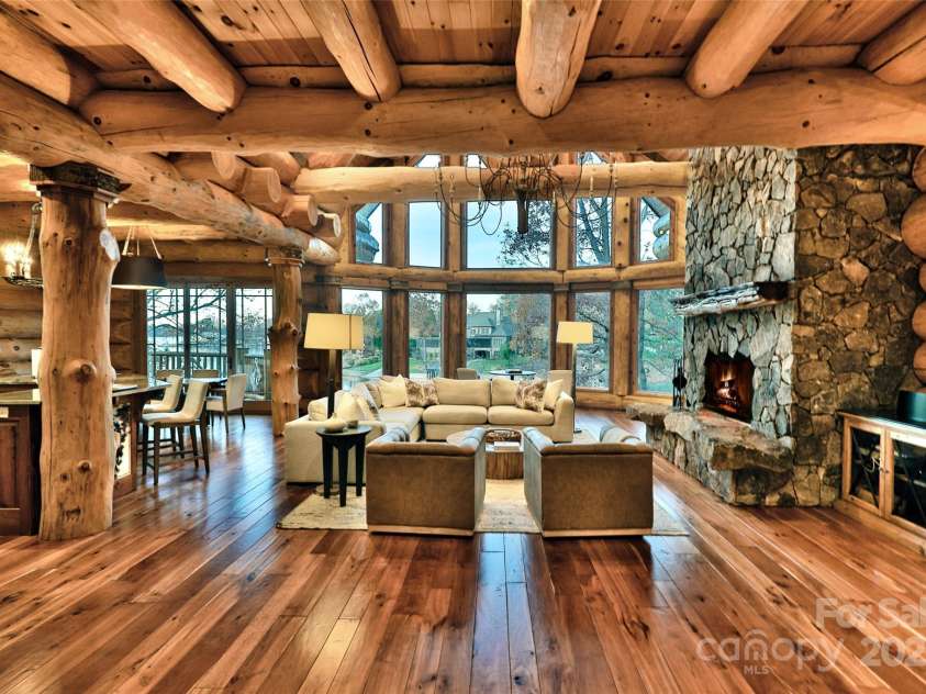 512 Stonemarker Road, Mooresville, NC 28117.  MLS# CAR4289529, YatesRealty ID 33673. 
