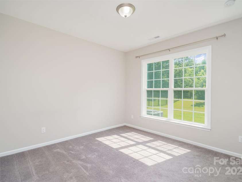 12140 Mcdowell Crossing, Huntersville, NC 28078.  MLS# CAR4293133, YatesRealty ID 33674. 