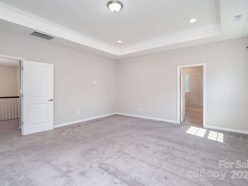 12140 Mcdowell Crossing, Huntersville, NC 28078.  MLS# CAR4293133, YatesRealty ID 33674. 