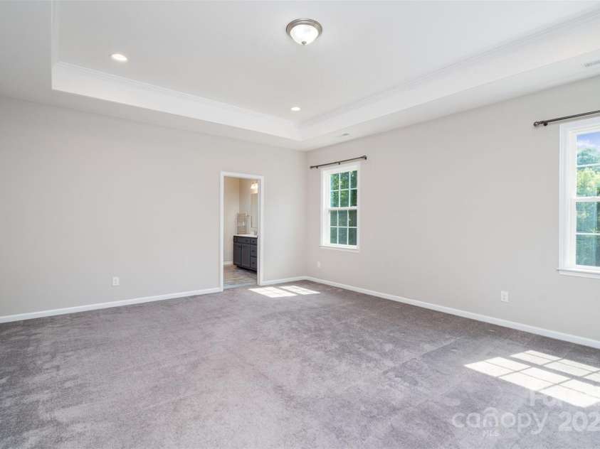 12140 Mcdowell Crossing, Huntersville, NC 28078.  MLS# CAR4293133, YatesRealty ID 33674. 