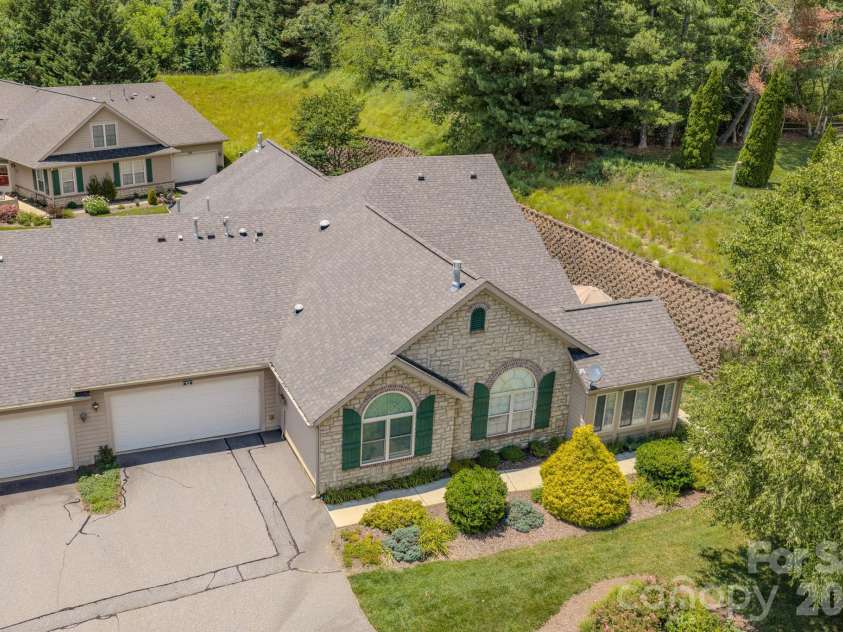 52 Mountain Meadow Circle, Weaverville, NC 28787.  MLS# CAR4394036, YatesRealty ID 33674. FRONT ABOVE