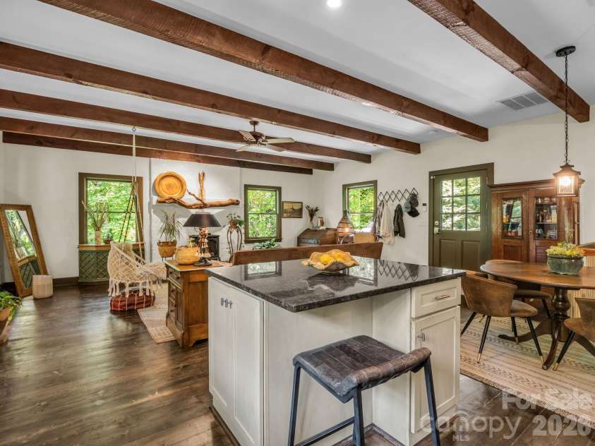 9390 East Fork Road, Brevard, NC 28712.  MLS# CAR4397774, YatesRealty ID 33676. 