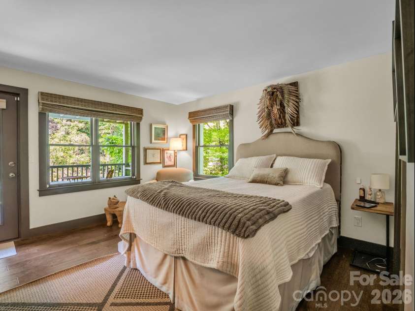 9390 East Fork Road, Brevard, NC 28712.  MLS# CAR4397774, YatesRealty ID 33676. 