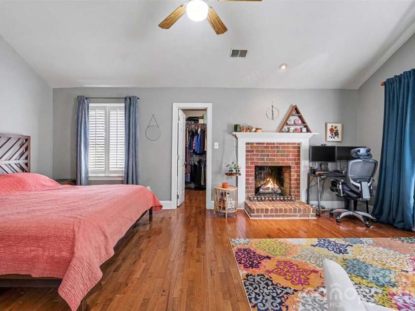 4133 Ashleytown Lane, Charlotte, NC 28270.  MLS# CAR4365855, YatesRealty ID 33678. 