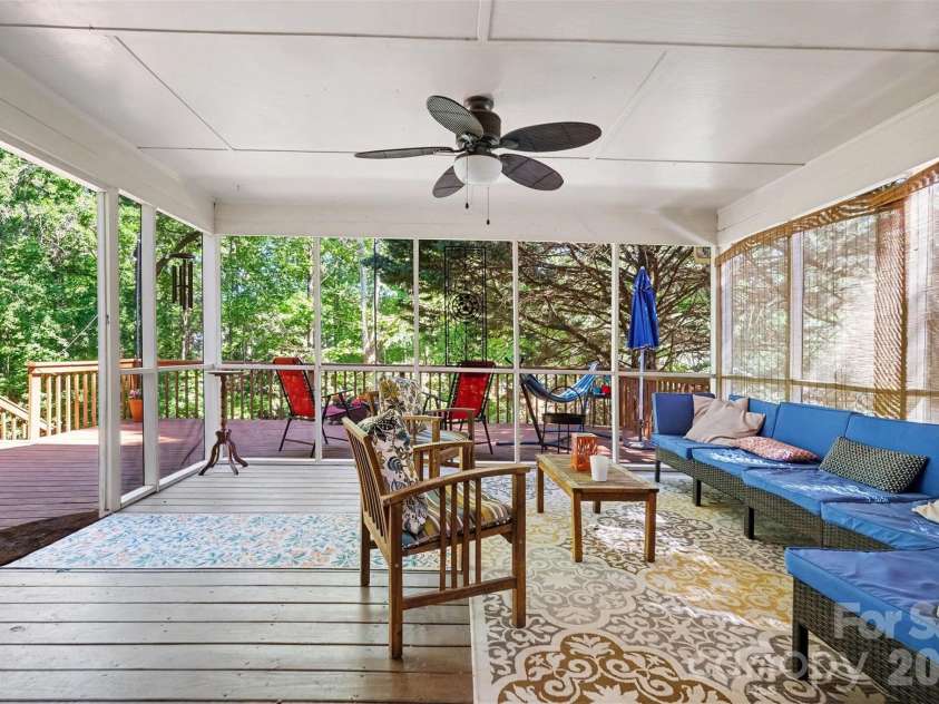 4133 Ashleytown Lane, Charlotte, NC 28270.  MLS# CAR4365855, YatesRealty ID 33678. 