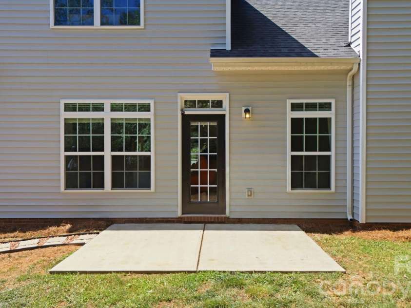 983 Jerry Lees Way, Denver, NC 28037.  MLS# CAR4394495, YatesRealty ID 33679. 