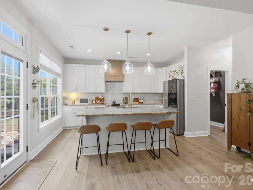 983 Jerry Lees Way, Denver, NC 28037.  MLS# CAR4394495, YatesRealty ID 33679. Kitchen