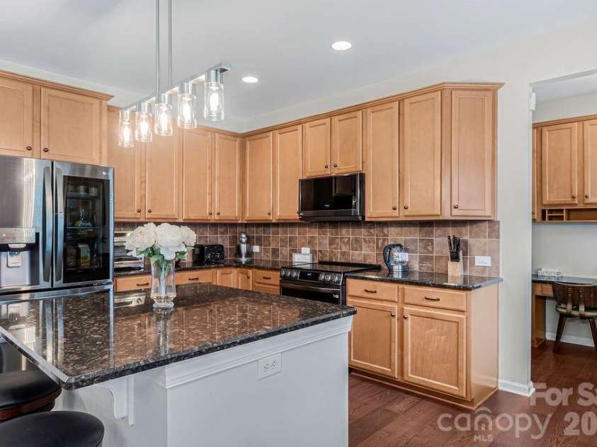 13731 Daltrey Lane, Charlotte, NC 28277.  MLS# CAR4397841, YatesRealty ID 33681. 