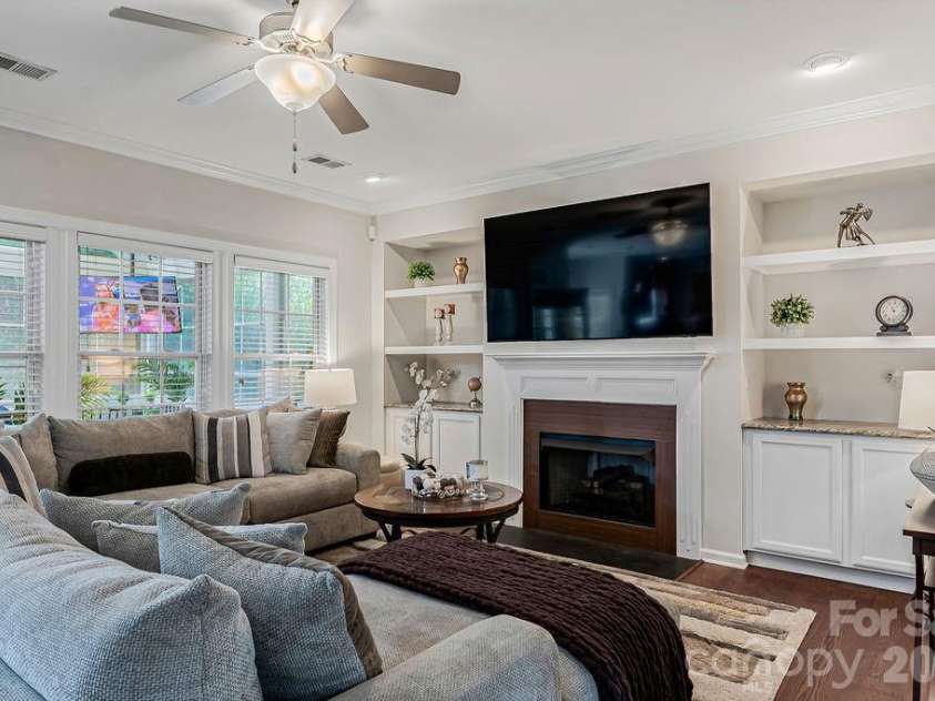 13731 Daltrey Lane, Charlotte, NC 28277.  MLS# CAR4397841, YatesRealty ID 33681. 
