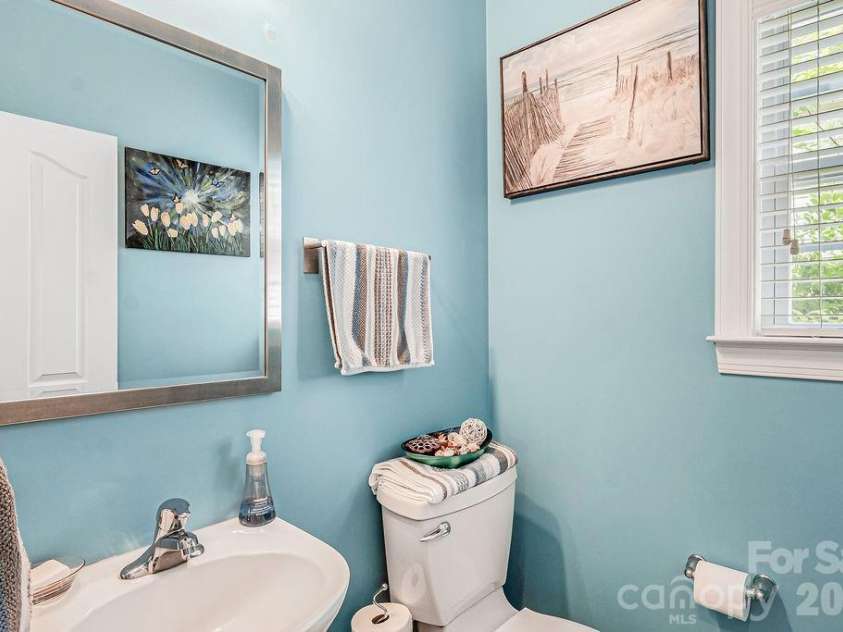 13731 Daltrey Lane, Charlotte, NC 28277.  MLS# CAR4397841, YatesRealty ID 33681. 