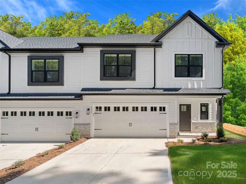 8315 Adrian Court, Charlotte, NC 28270.  MLS# CAR4264233, YatesRealty ID 33681. 