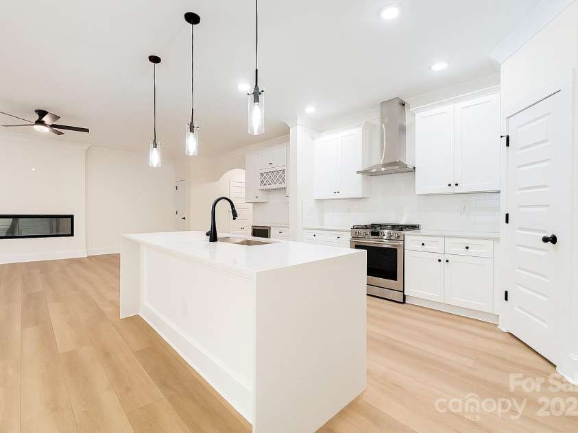 8315 Adrian Court, Charlotte, NC 28270.  MLS# CAR4264233, YatesRealty ID 33681. 