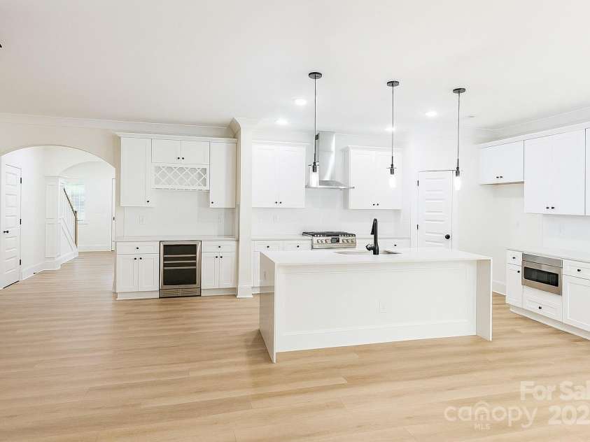 8315 Adrian Court, Charlotte, NC 28270.  MLS# CAR4264233, YatesRealty ID 33681. 