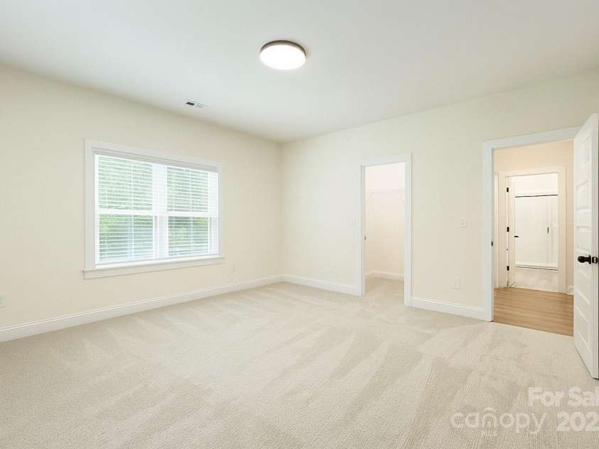 8315 Adrian Court, Charlotte, NC 28270.  MLS# CAR4264233, YatesRealty ID 33681. 