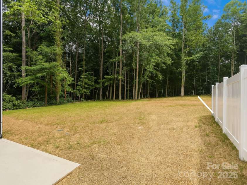 8315 Adrian Court, Charlotte, NC 28270.  MLS# CAR4264233, YatesRealty ID 33681. 