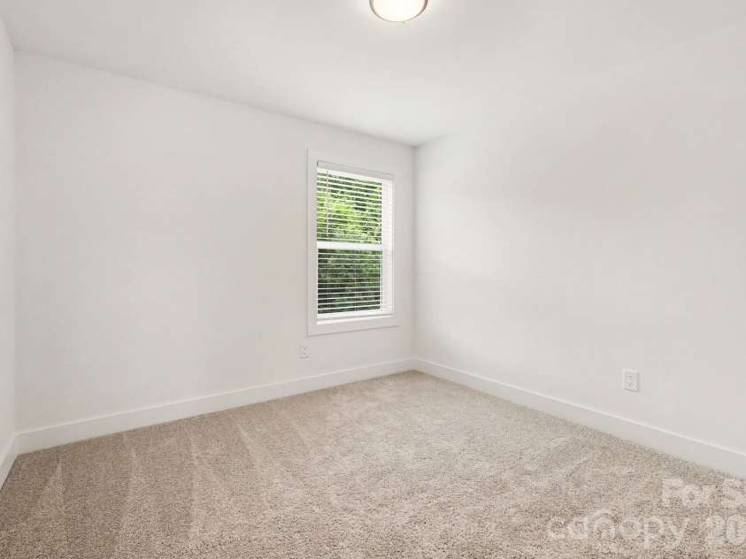 4224 Pine Street, Kannapolis, NC 28081.  MLS# CAR4392128, YatesRealty ID 33682. 