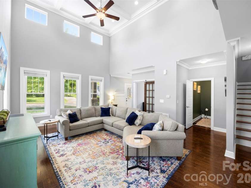 1823 Allen Street, Charlotte, NC 28205.  MLS# CAR4378484, YatesRealty ID 33683. 
