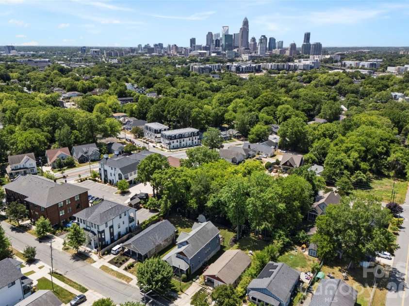 1823 Allen Street, Charlotte, NC 28205.  MLS# CAR4378484, YatesRealty ID 33683. 
