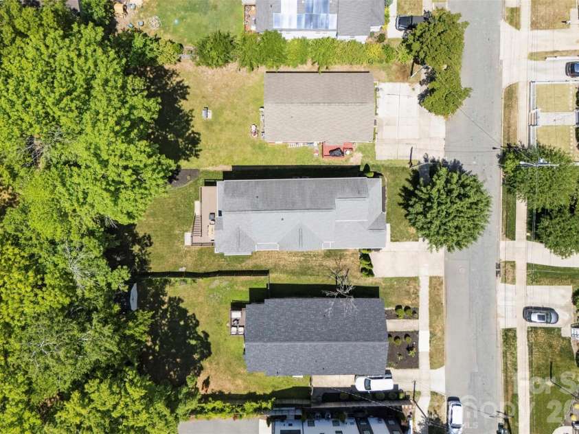 1823 Allen Street, Charlotte, NC 28205.  MLS# CAR4378484, YatesRealty ID 33683. 