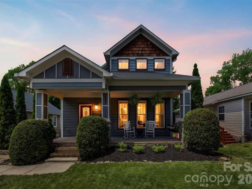 1823 Allen Street, Charlotte, NC 28205.  MLS# CAR4378484, YatesRealty ID 33683. 