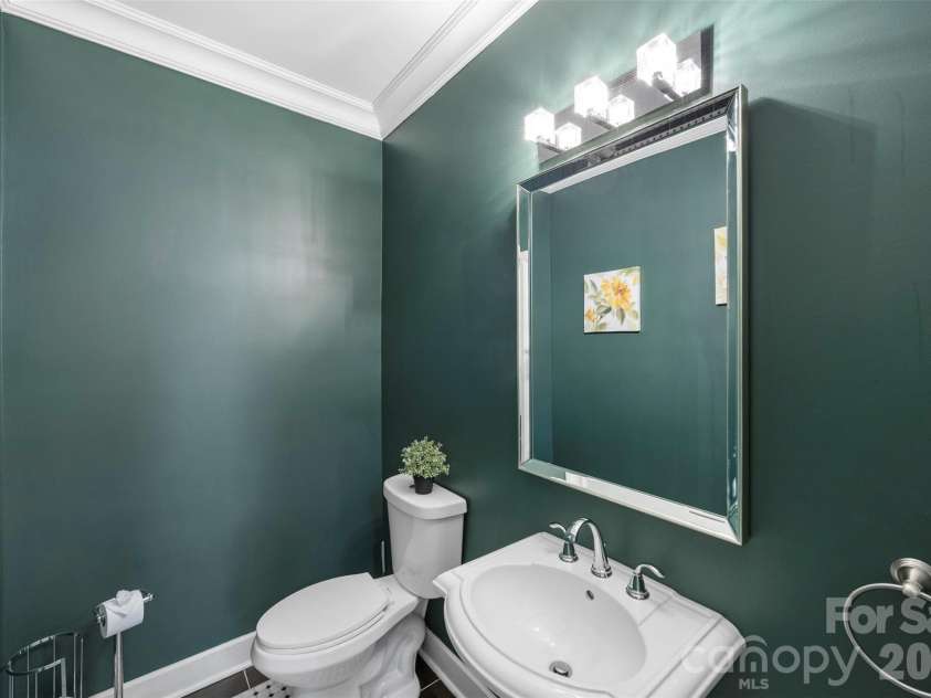 1823 Allen Street, Charlotte, NC 28205.  MLS# CAR4378484, YatesRealty ID 33683. Half Bathroom Main Level