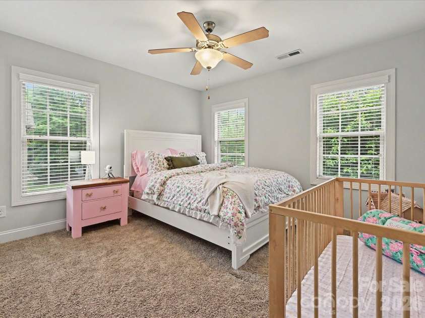 9643 Hampton Oaks Lane, Charlotte, NC 28270.  MLS# CAR4389106, YatesRealty ID 33684. Bedroom