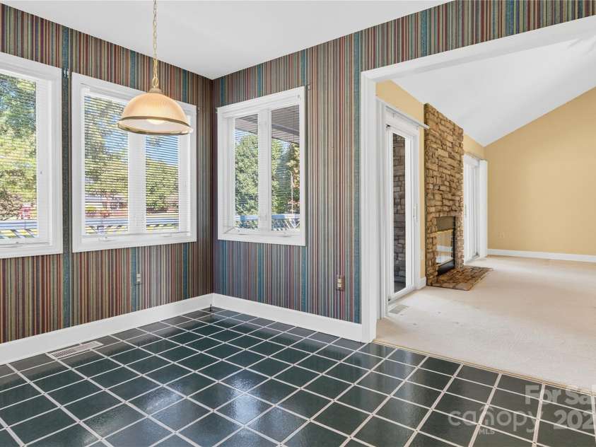 110 Old Squaw Road, Mooresville, NC 28117.  MLS# CAR4278838, YatesRealty ID 33687. 