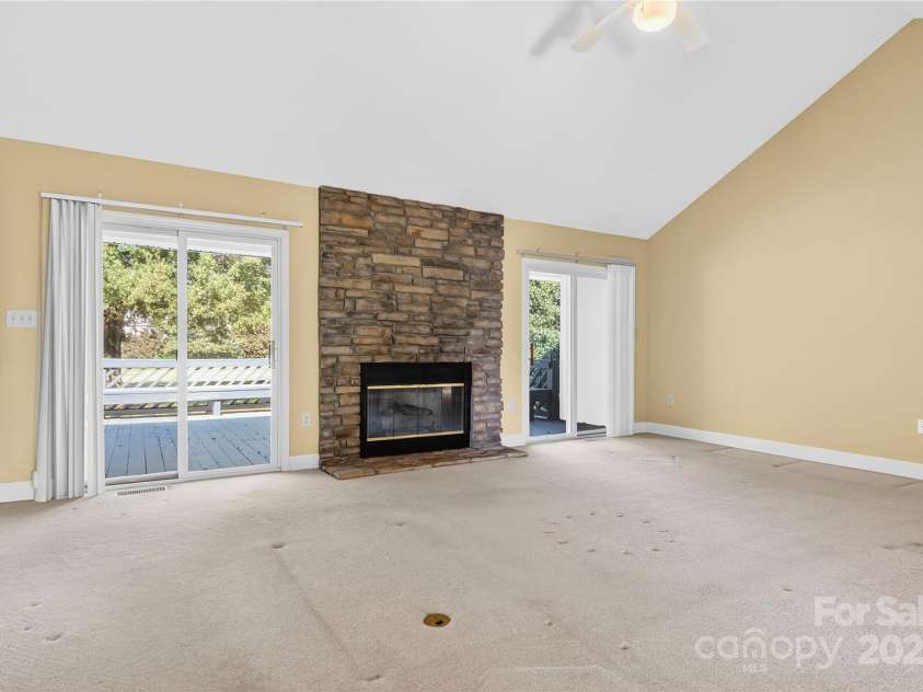 110 Old Squaw Road, Mooresville, NC 28117.  MLS# CAR4278838, YatesRealty ID 33687. Living Room