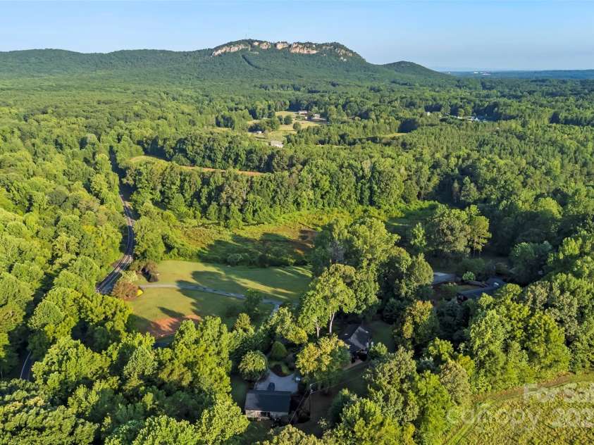 2927 Old Stage Road, Gastonia, NC 28052.  MLS# CAR4283829, YatesRealty ID 33688. 